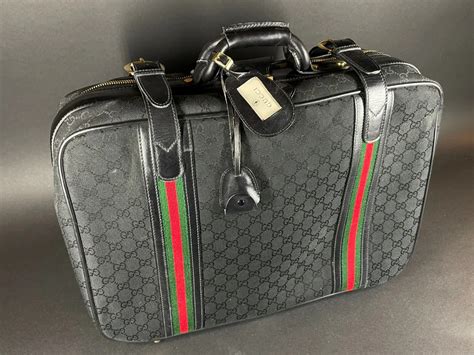 gucci gugg04900|Gucci luggage sale.